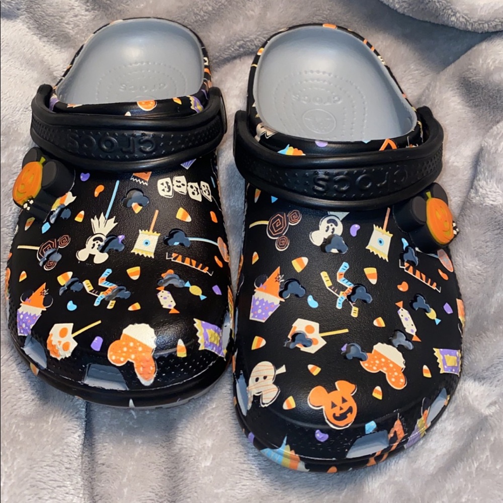 Disney light up Halloween crocs